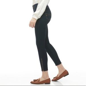 Dark wash Yoga Jeans